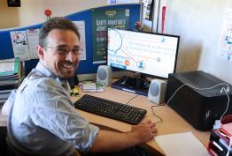 Étienne Chavarot, un nouvel animateur des Promeneurs du Net du Doubs.